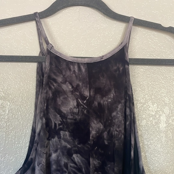 Brit & Bri racer back maxi dress - Picture 5 of 6